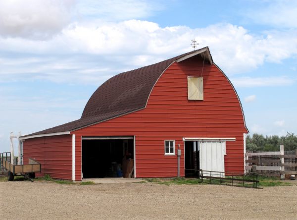 Cost of Metal Barn Siding Installation in Yuba City